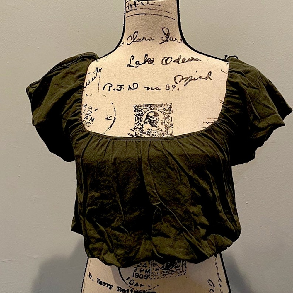 “We The Free” Free People Crop Top - Size XS (0-2)
